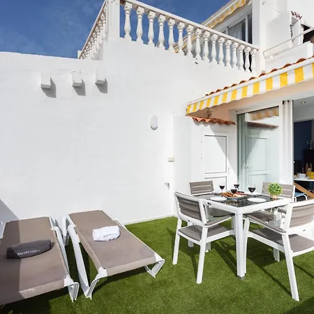 Apartment Dreams Of The Sea *