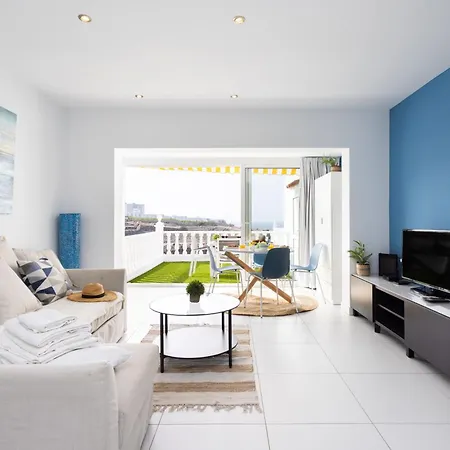 Apartment Dreams Of The Sea