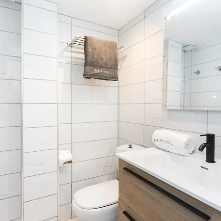 Apartment Dreams Of The Sea *